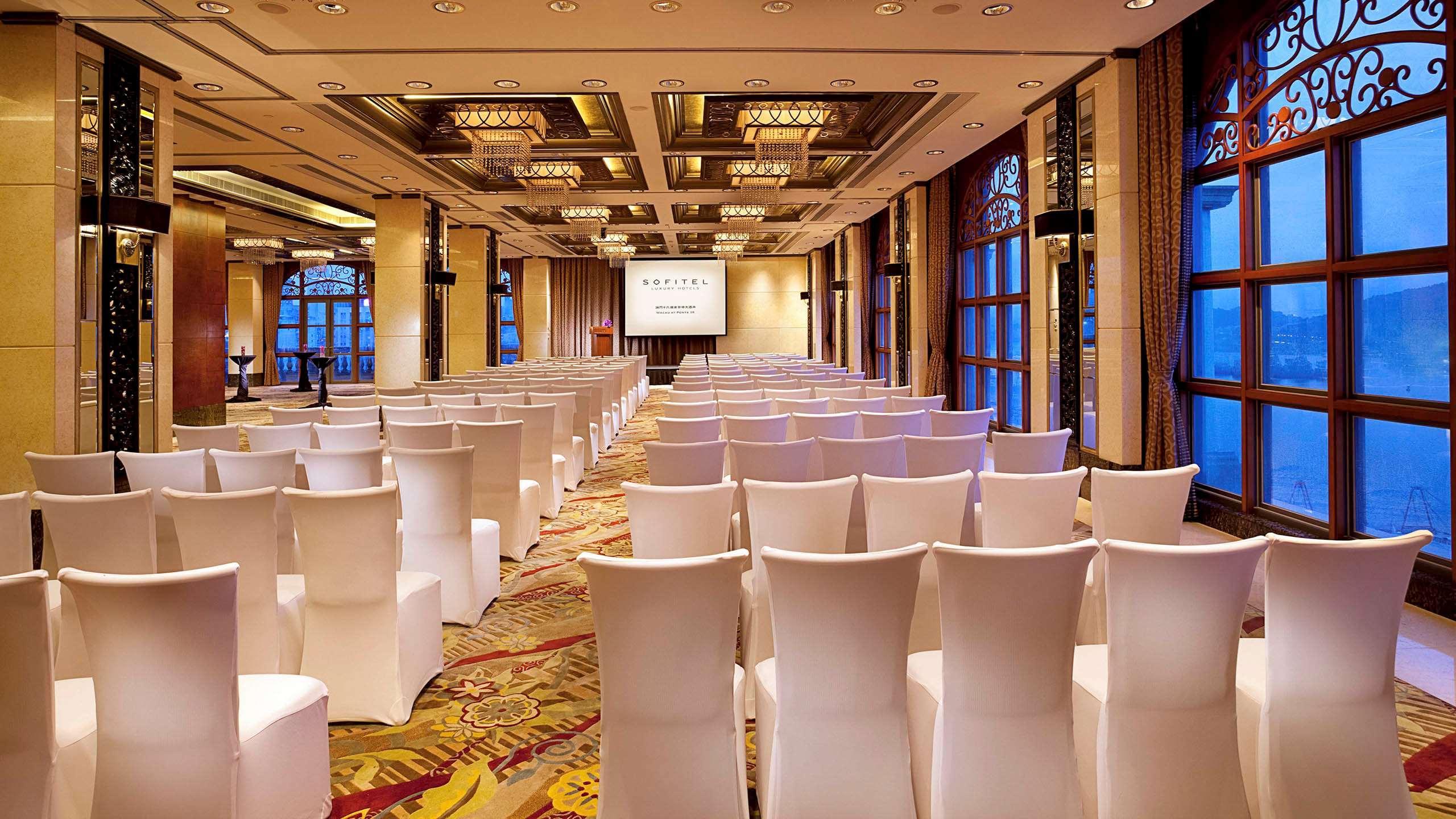 Sofitel Macau At Ponte 16 Exterior foto The ballroom